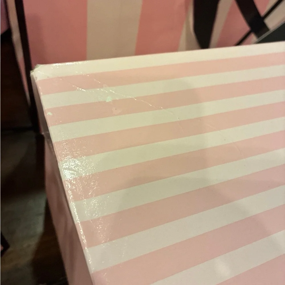7 Victoria’s Secret Gift Bags and Boxes - Assorted